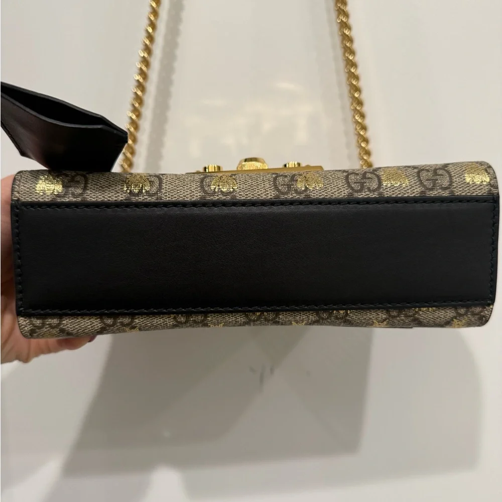 Gucci Padlock GG Supreme Bee Shoulder Bag Gold Chain Small Crossbody Rare - Picture 7 of 16